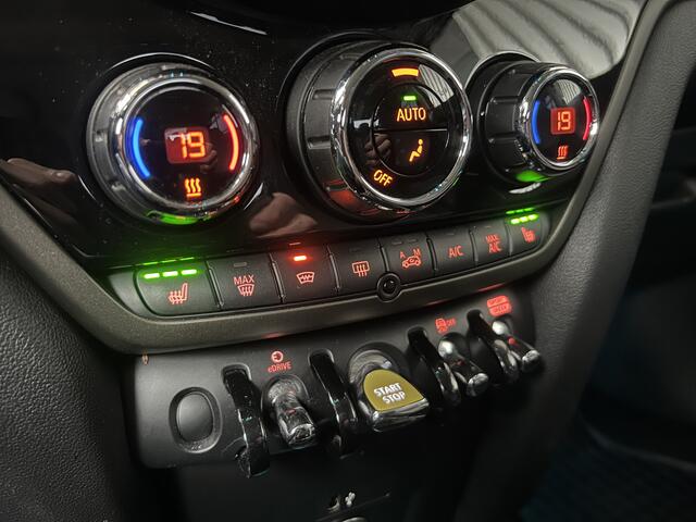 Mini Countryman Mini 1.5 Cooper S E ALL4 Chili | NAVI | CARPLAY/ANDROID | CAMERA | CRUISE CONTROL | CLIMATE CONTROL | LMV 18'' | PDC | STOELVERWARMING | KE