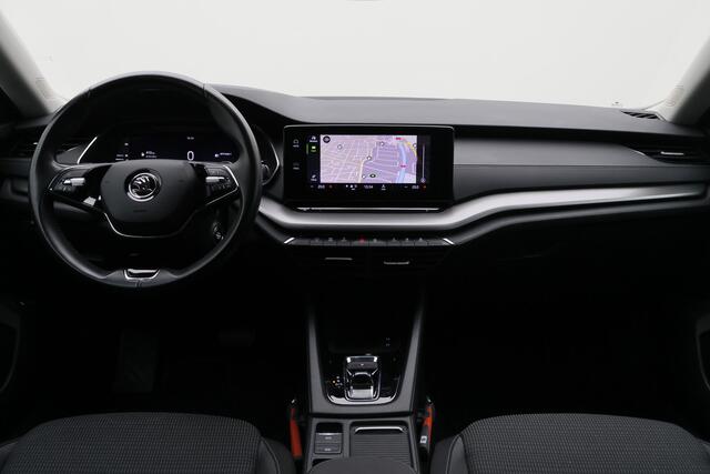 Skoda Octavia Combi 1.0 e-TSI Business Edition Virtual Cockpit, Keyless, LED, Apple Carplay, PDC