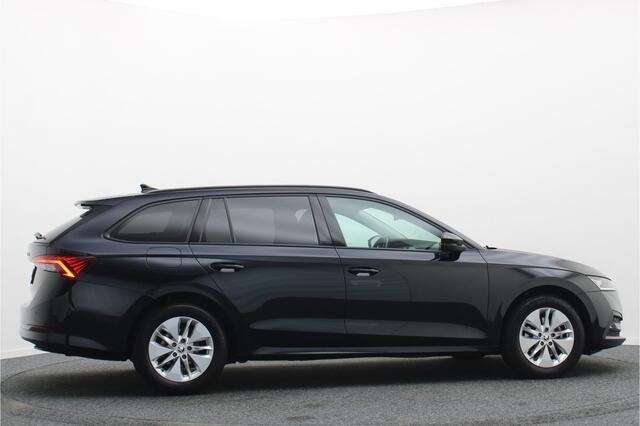 Skoda Octavia Combi 1.0 e-TSI Business Edition Virtual Cockpit, Keyless, LED, Apple Carplay, PDC