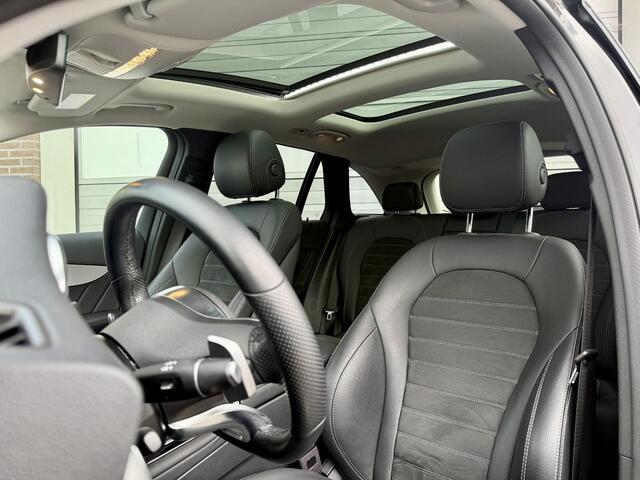 Mercedes-Benz GLC-Klasse 300e 4MATIC Business Solution AMG | 360� Camera | Night Pakket | Panoramadak | Dodehoekassistent | Elektrisch Verstelbare Stoelen + Memory 