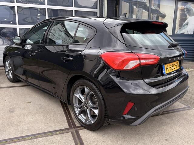 Ford Focus 1.5 EcoB. ST-Line Automaat Carplay DAB+ Inruil mogelijk