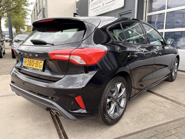 Ford Focus 1.5 EcoB. ST-Line Automaat Carplay DAB+ Inruil mogelijk