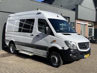 MERCEDES-BENZ SPRINTER 519 CDI 366 V6 4x4 4WD Automaat Met Airco Cruise controle Omvormer Stand kachel Werkplaats inrichting Lichtmast Trekhaak 3000kg Stuurwielbediening Achterruitrijcamera Parkeerhulp voor en achter Ideaal voor