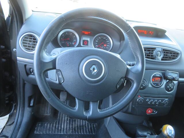 Renault Clio 1.4-16V Dynamique S