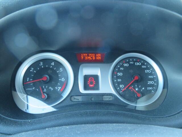 Renault Clio 1.4-16V Dynamique S