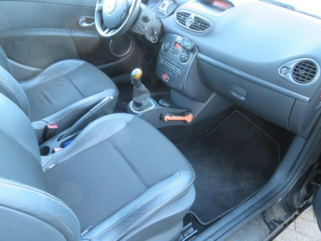 Renault Clio 1.4-16V Dynamique S