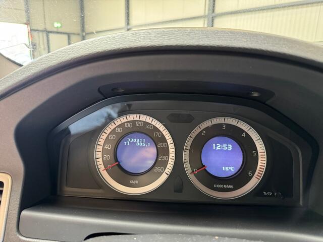 Volvo XC70 2.4 D5 Summum / AWD / Automaat / LEDER / CRUISE / BLIS / Memory /