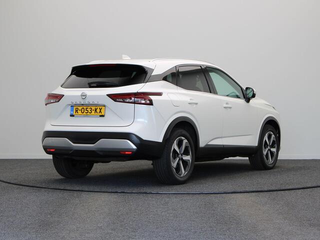 Nissan Qashqai 158pk MHEV Xtronic N-Connecta | Panorama Dak | Keyless Entry | Rondom Camera's | ABD Onderhouden |