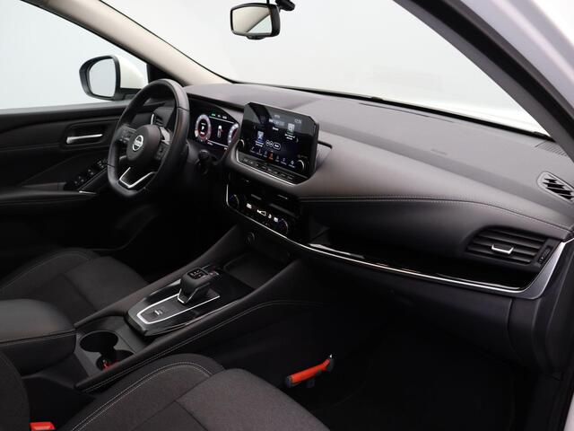 Nissan Qashqai 158pk MHEV Xtronic N-Connecta | Panorama Dak | Keyless Entry | Rondom Camera's | ABD Onderhouden |