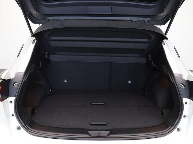 Nissan Qashqai 158pk MHEV Xtronic N-Connecta | Panorama Dak | Keyless Entry | Rondom Camera's | ABD Onderhouden |
