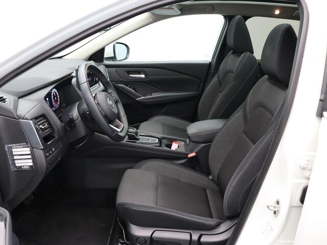 Nissan Qashqai 158pk MHEV Xtronic N-Connecta | Panorama Dak | Keyless Entry | Rondom Camera's | ABD Onderhouden |