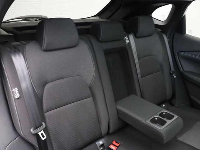Nissan Qashqai 158pk MHEV Xtronic N-Connecta | Panorama Dak | Keyless Entry | Rondom Camera's | ABD Onderhouden |