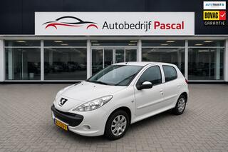 PEUGEOT 206 + 1.4 Urban - Airco - Carplay - NAP!