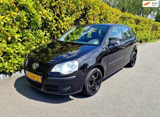 Volkswagen Polo 1.2 Nw APK Airco Nw Remschijven + Blokken