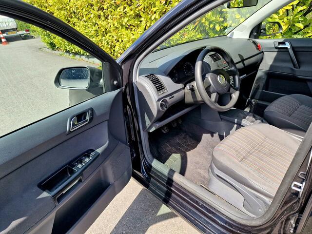 Volkswagen Polo 1.2 Nw APK Airco Nw Remschijven + Blokken