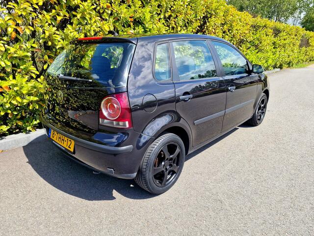 Volkswagen Polo 1.2 Nw APK Airco Nw Remschijven + Blokken
