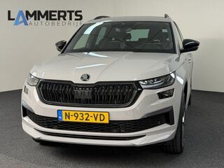 SKODA Kodiaq 1.5 TSI Sportline Business Camera/ PDC / Verw. Stuur & Stoelen / Afn Trekhaak / Carplay / Navi / 20 inch