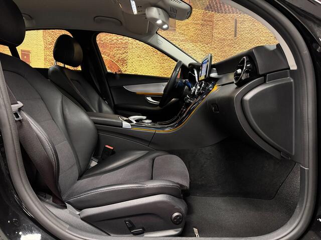Mercedes-Benz C-Klasse 180 Business Solution Automaat LED Navi