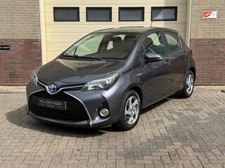 TOYOTA YARIS 1.5 Hybrid Aspiration Camera|Navi|Dealer ondh.|Hybrid check