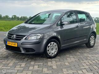 Volkswagen Golf V