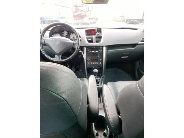 Peugeot 207 SW Outdoor 1.6 VTi XS