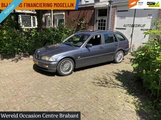 BMW 3-SERIE Touring 318i Executive automaat