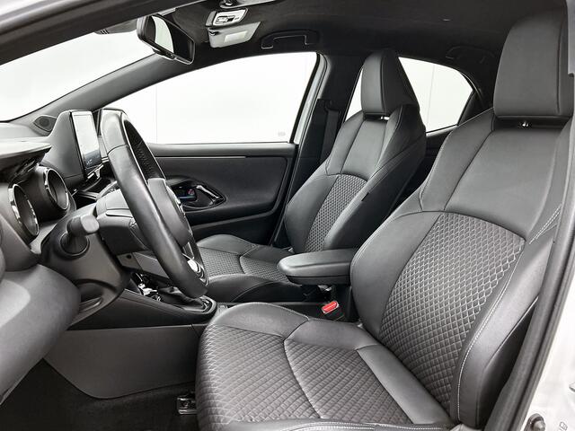 Toyota Yaris 1.5 Hybrid Executive | Head Up Display | Blind Spot | Parkeersensoren |