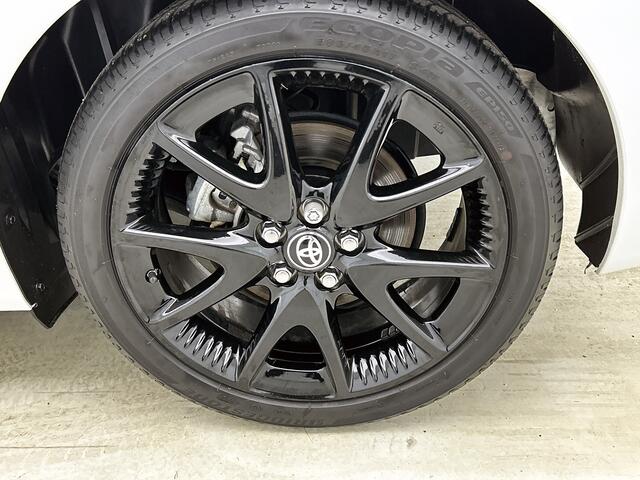 Toyota Yaris 1.5 Hybrid Executive | Head Up Display | Blind Spot | Parkeersensoren |