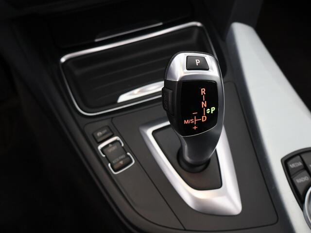 BMW 3-Serie GT Gran Turismo 320i HIGH EXECUTIVE AUTOMAAT LEDER.SCHUIFDAK. BMW SPORT