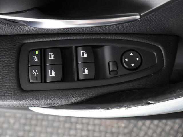 BMW 3-Serie GT Gran Turismo 320i HIGH EXECUTIVE AUTOMAAT LEDER.SCHUIFDAK. BMW SPORT