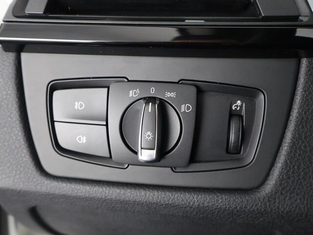 BMW 3-Serie GT Gran Turismo 320i HIGH EXECUTIVE AUTOMAAT LEDER.SCHUIFDAK. BMW SPORT
