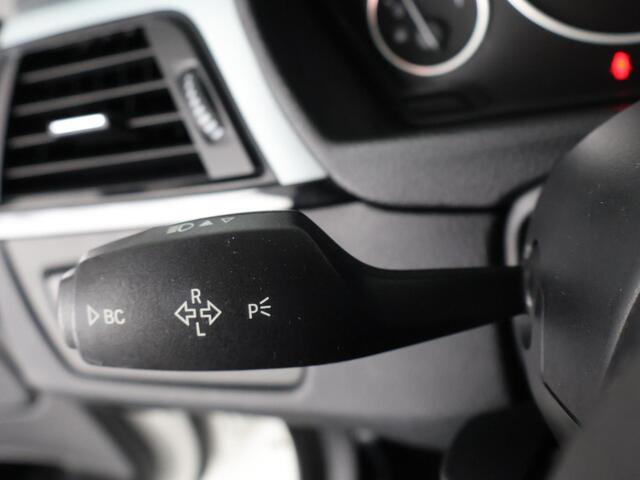 BMW 3-Serie GT Gran Turismo 320i HIGH EXECUTIVE AUTOMAAT LEDER.SCHUIFDAK. BMW SPORT
