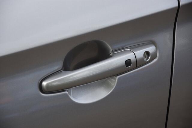Suzuki Swift 1.2 Style Smart Hybrid -Fabrieksgarantie t/m 2035-