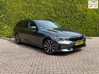 BMW 3-SERIE Touring 318d | High Executive | Carplay | Dealer ond. | Leder | 360 camera | Clima