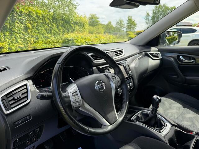 Nissan X-Trail 1.6 dCi Business 7p. -camera-pdc-19LMV-pano dak-7 PERS-elek a klep-