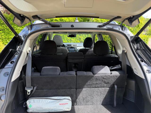 Nissan X-Trail 1.6 dCi Business 7p. -camera-pdc-19LMV-pano dak-7 PERS-elek a klep-