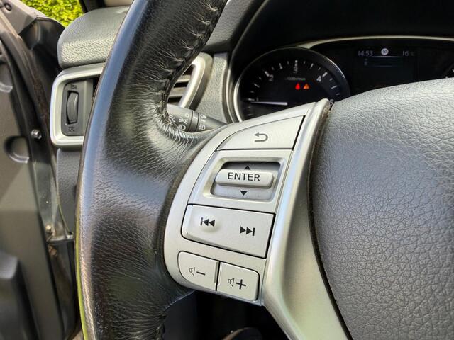Nissan X-Trail 1.6 dCi Business 7p. -camera-pdc-19LMV-pano dak-7 PERS-elek a klep-
