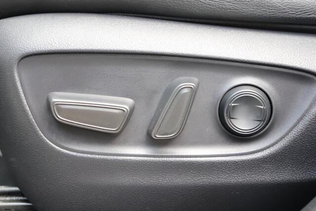 Toyota RAV4 2.5 Hybrid Bi-Tone, 360 Camera, Trekhaak, Keyless, Reserve Wiel, JBl, BSM