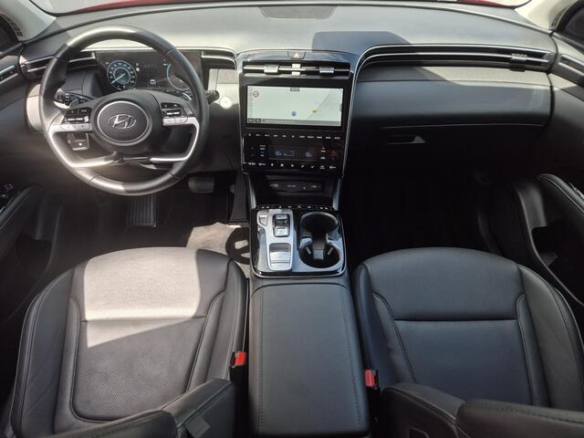 Hyundai Tucson 1.6 T-GDI PHEV Premium 4WD / Fabrieksgarantie tot 10-2027 / Dealer onderhouden / Trekgewicht 1350 kg / Elektrische achterklep / Rondomzicht cam