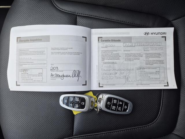 Hyundai Tucson 1.6 T-GDI PHEV Premium 4WD / Fabrieksgarantie tot 10-2027 / Dealer onderhouden / Trekgewicht 1350 kg / Elektrische achterklep / Rondomzicht cam