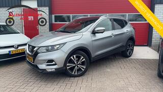 NISSAN QASHQAI 1.3 DIG-T N-Connecta TREKHAAK / PANORAMADAK / 360GR CAMERA / CARPLAY / NAVI / CLIMA / PDC / NL-AUTO