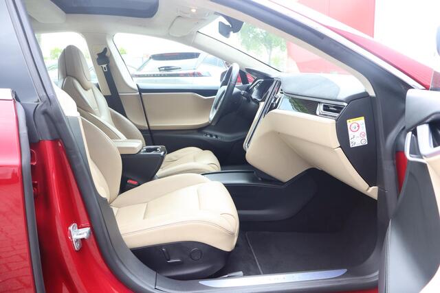 Tesla Model S 90D Base | SOH 85,6 % | Luchtvering | Elek Panoramadak | Convenience Pack | Pack Premium Plus