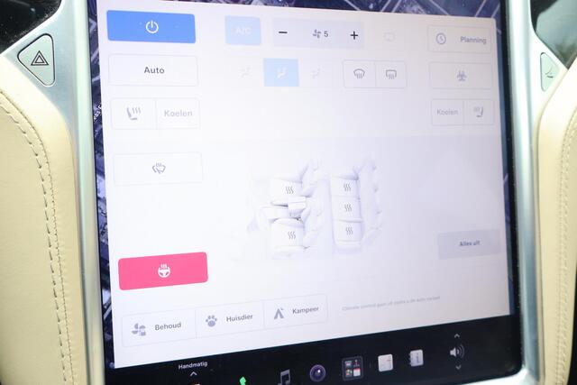 Tesla Model S 90D Base | SOH 85,6 % | Luchtvering | Elek Panoramadak | Convenience Pack | Pack Premium Plus