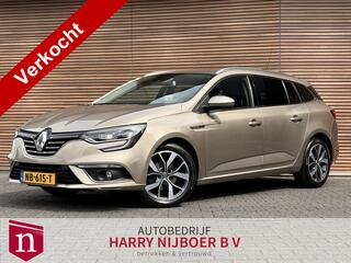 RENAULT MEGANE Estate 1.2 TCe Bose Navi / Trekhaak / Dealer onderhouden / Lm Velgen / Led / Dodehoek