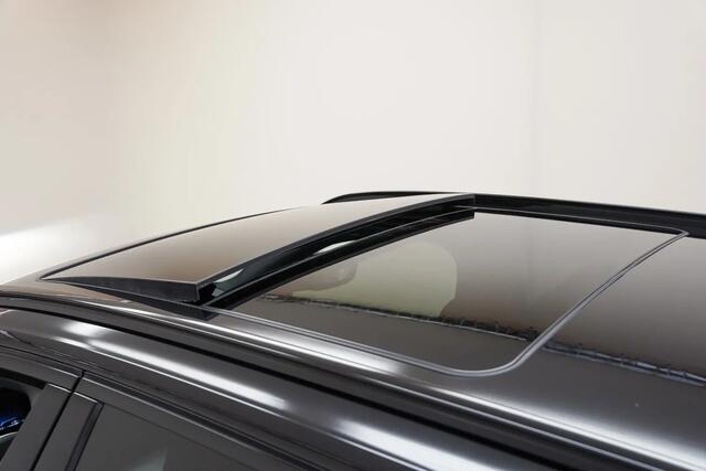 BMW 3-Serie Touring 330e M Sport [ M-stoelen Panorama HarmanKardon ACC ]