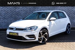 VOLKSWAGEN GOLF 1.0 TSI R-line Comfortline | Navigatie | Parkeersensoren | Climate Control | Regensensor | Cruise Control Adaptief | Lichtmetalen Velgen