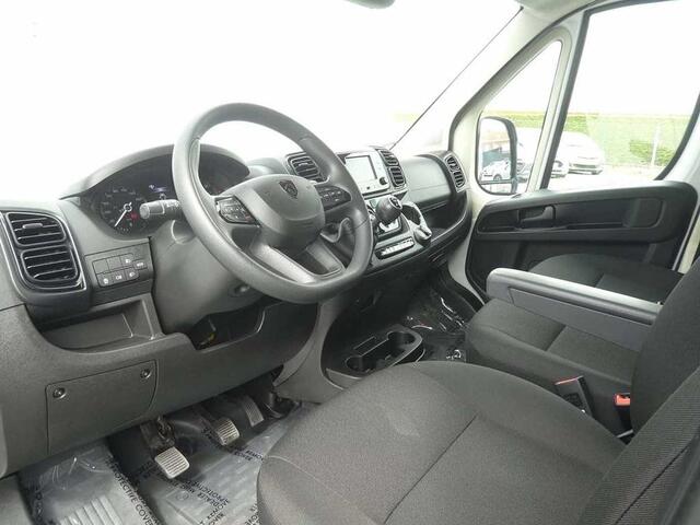 Peugeot Boxer 2.2 HDi L3H2 3pl. Airco, Camera, Carplay, Dab, Pdc  23926+Tva 