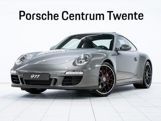 PORSCHE 911 Carrera GTS 4