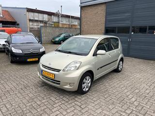 DAIHATSU SIRION 2 1.0-12V Premium met Airco