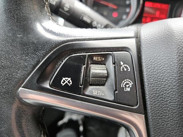Opel Astra 1.4 Turbo Cosmo